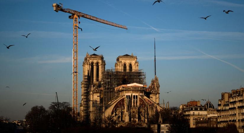 Notre-Dame a tűz markában: öt éve történt a tragédia