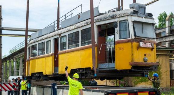 Megkezdi a Zugligeti 1000-es és az UV típusú villamos restaurálását a Közlekedési Múzeum