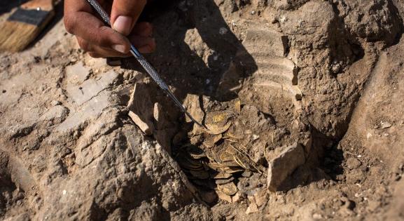 Ukrajnai ásatáson fedezték fel az Európában megjelent ember legkorábbi kőeszközeit