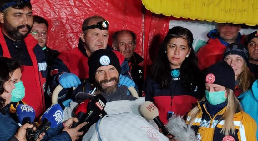 Aggteleken találkozott újra magyar megmentőivel a törökországi barlangból kimentett kutató