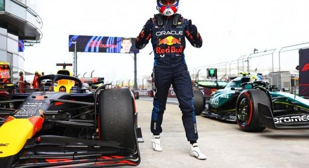 Verstappen-dupla, Aston-óvás – szombati F1-es hírek