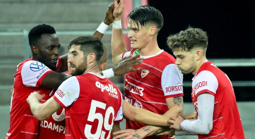 A szezon egyik legőrültebb meccsét játszotta a Debrecen a Diósgyőrrel