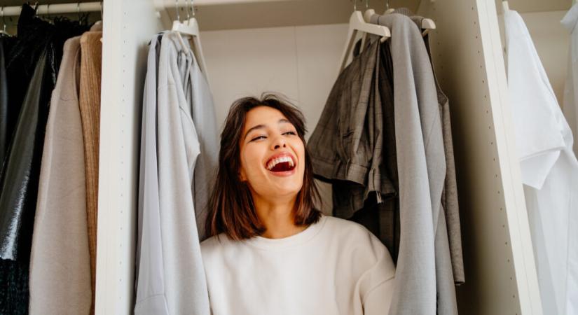 Így teheted friss illatúvá a ruhásszekrényed szódabikarbónával