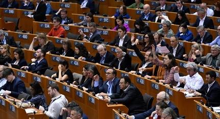 Orosz hazugság-hadjárat fenyegeti az EP-választásokat