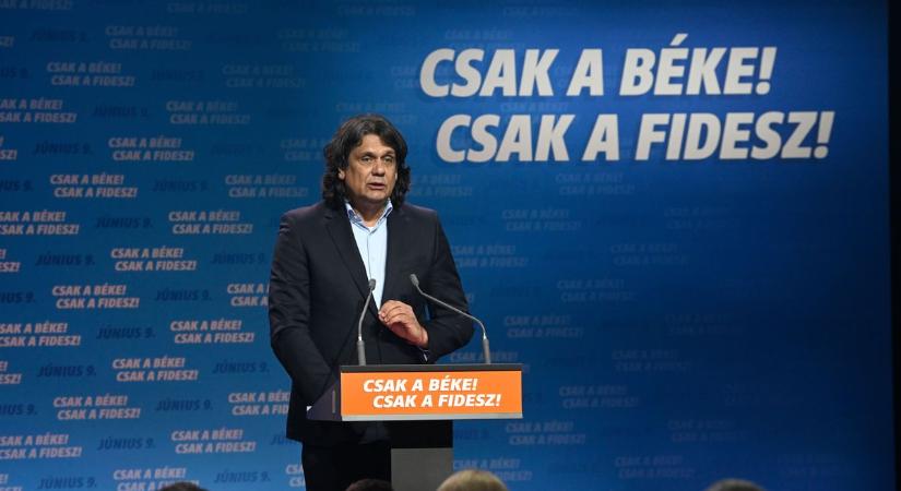 Repülőrajttal indult a Fidesz a június kilencedikei választások előtt
