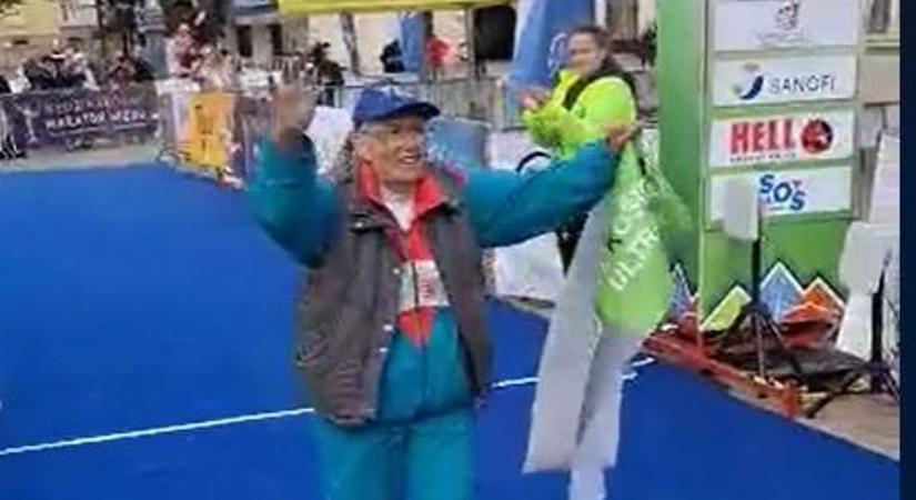 Így futott be Juli mama a célba, 88 évesen (videóval)