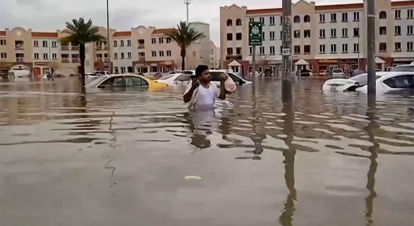 Szijjártó Péter részvétét nyilvánította Ománnak az árvízkatasztrófa kapcsán és megköszönte két magyar kimentését