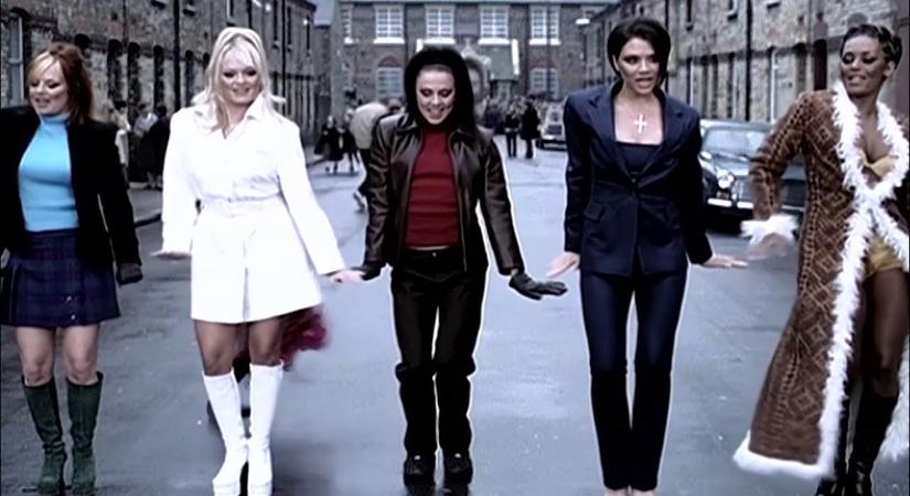 VIDEÓ: Újra összeállt a Spice Girls, hogy eltátikázzák az egyik legnagyobb slágerüket Victoria Beckham 50. születésnapja alkalmából, és erről maga David Beckham készített egy rövid videót