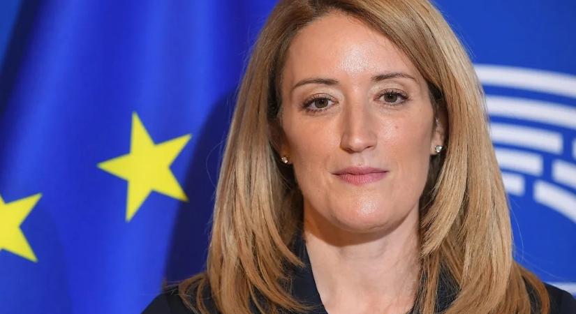 Uniós képviselők felszólították az EP-elnököt, hogy ítélje el a NatCon ellehetetlenítését