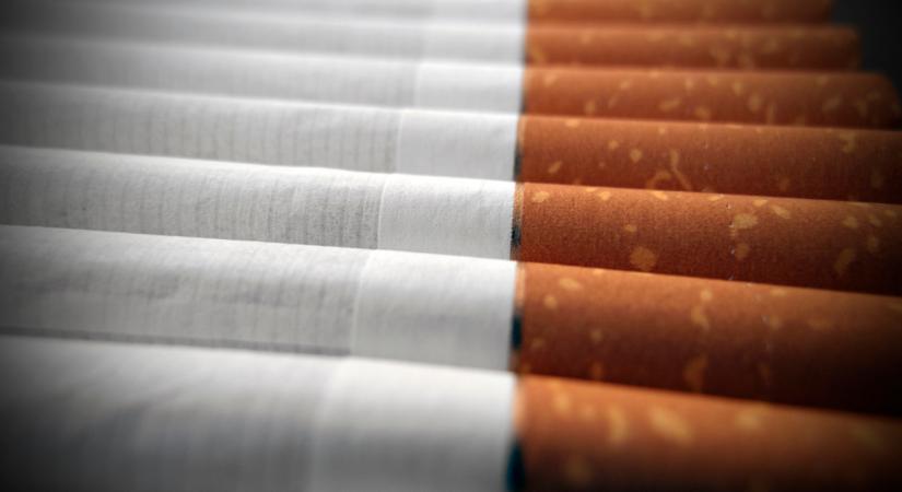 Így csempészik a cigit manapság Magyarországon: rossz vége lett az utcai bizniszelésnek