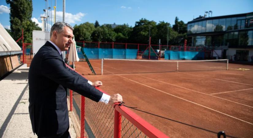 Lázár János az egyedüli jelölt a teniszszövetség élére