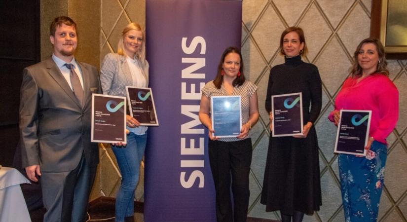Taroltak a női újságírók a Siemens sajtódíjon
