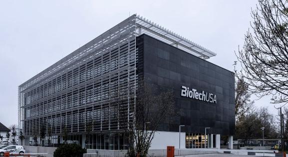 A BioTechUSA-cégcsoport 2023-as éve: közel a 100 milliárdos árbevételi határ