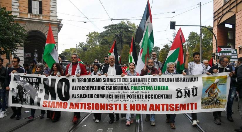 Több tucat embert állítottak elő a Yale Egyetemen tartott Izrael-ellenes tüntetésen