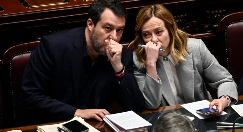 Olaszországban negyvenkét párt indul az EP-választásokon