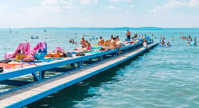 Balatoni nyaralás: az olcsóbb szállások már jól fogynak, és meglepő, hogy még mi