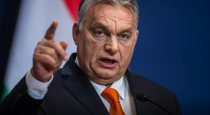 Orbán Viktor: háború, háború, háború, háború