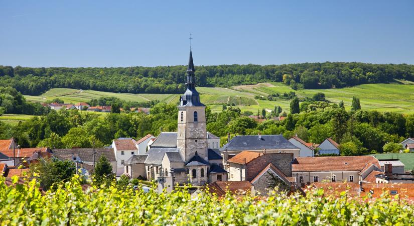 Rendkívüli ajánlat: egy euróért adnak házat egy francia kisvárosban