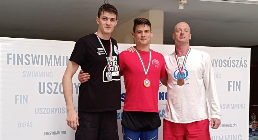 Sorra döntötték meg az országos rekordokat a Debreceni Búvárklub versenyzői – videóval
