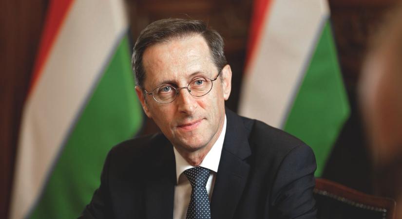 IMF: a magyar gazdaság idén visszatér a növekedési pályára