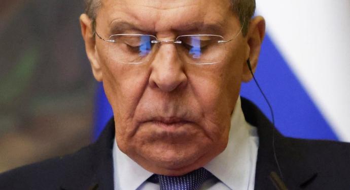 Lavrov ismét az atomháború veszélyéről beszélt
