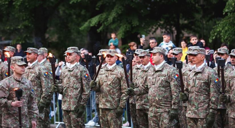Óriási a személyzethiány a hadseregben – A bolgároknál is, akik a kötelező katonaságot fontolgatják