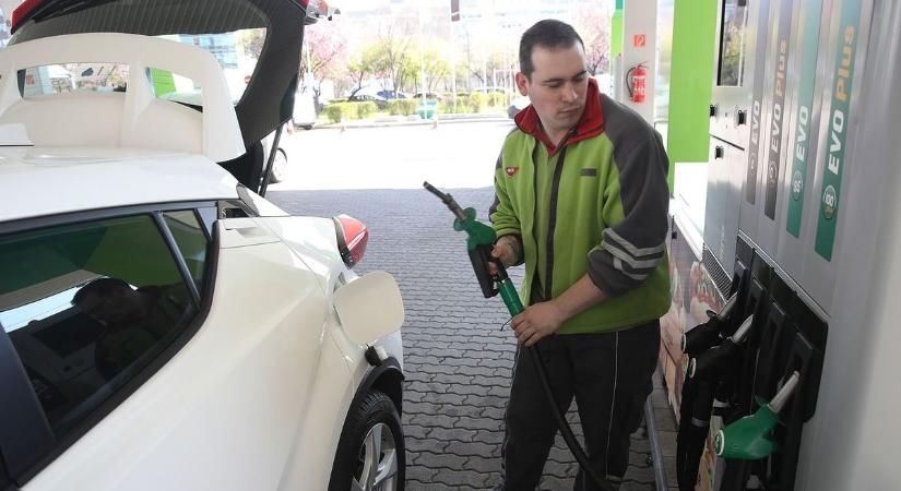 Nagy Márton javasolni fogja a kormánynak, hogy avatkozzon be az üzemanyagárakba
