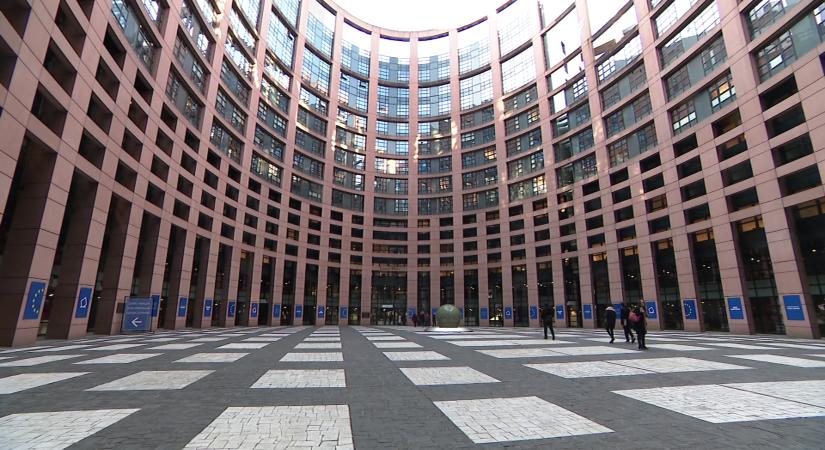 Nem foglalkozott a múlt heti brüsszeli botránnyal Strasbourgban az Európai Parlament  videó