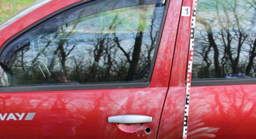 A nyíregyházi rendőrök buktatták le az országszerte kocsikat feltörő szerelmespárt