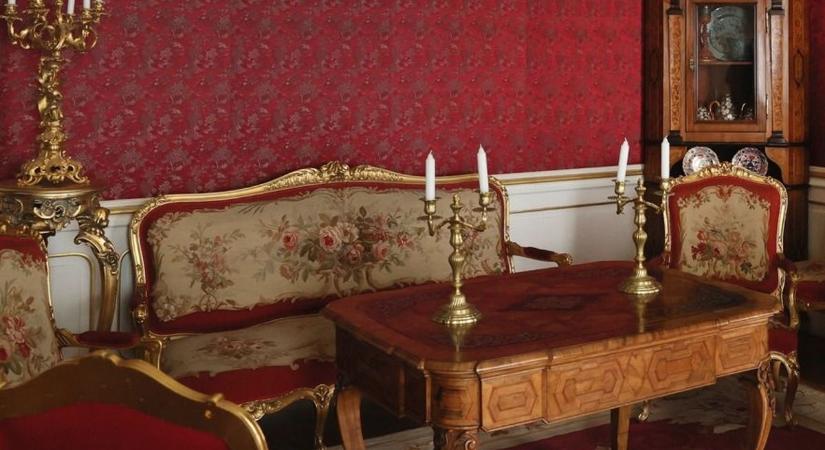 A pénz meglett, de a bécsi barokk bútoroknak nyoma veszett