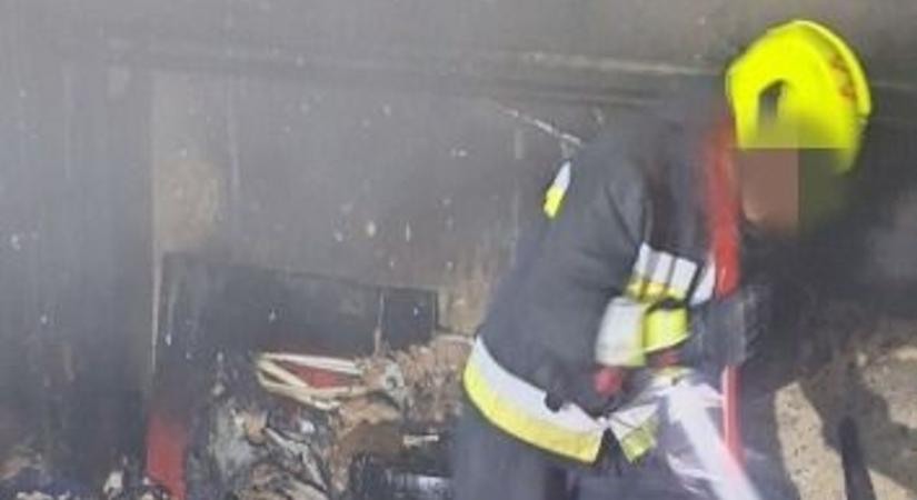 A lakóknak is ki kellett költözni a pincében keletkezett tűz miatt Alsóújlakon - fotók