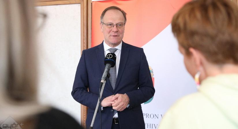 Navracsics Tibor: nem lesz veszélyben a győri polgármester pozíciója a választásokon