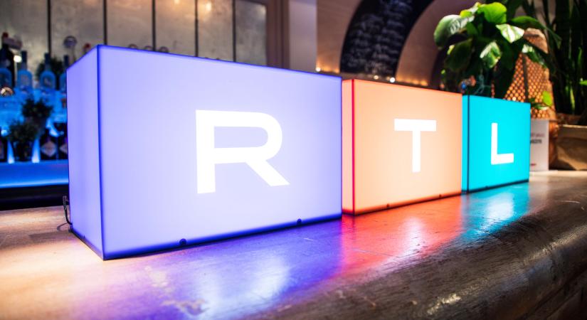 Bemutatták az RTL új műsorvezetőjét, a közmédia csinos televíziósát most nézők százezrei ismerheti meg