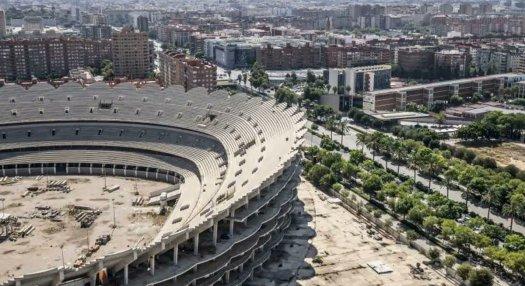 Új lendületet kaphat a 15 éve álló stadionprojekt?!