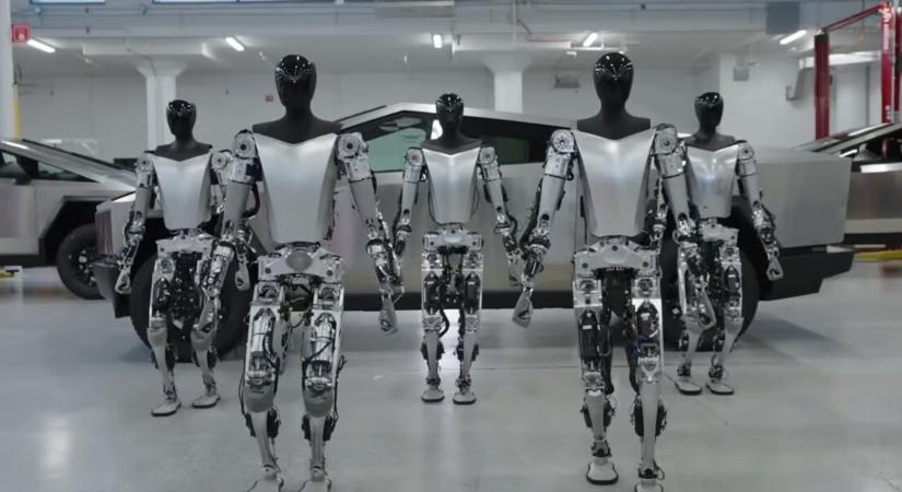 Musk szerint már jövőre itt vannak a Tesla Optimus humanoid robotok