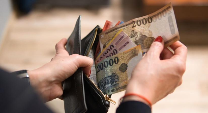 A KSH kiszámolta, 605 400 forint a bruttó átlagkereset Magyarországon