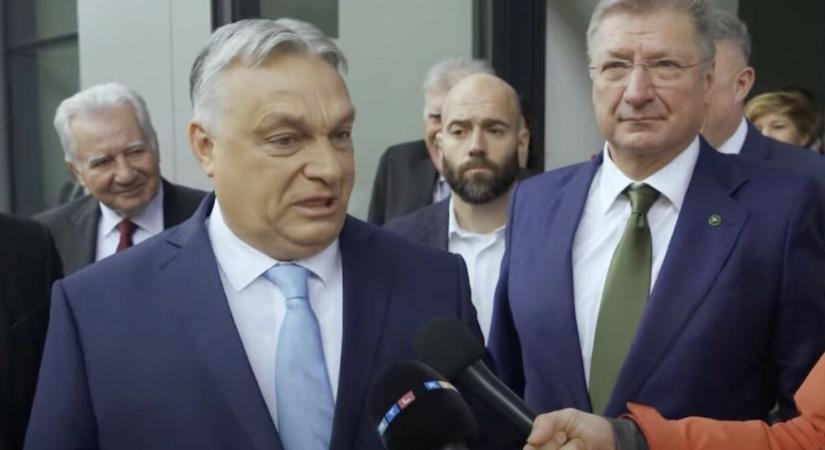 Orbán papagájjá változott, amikor Rogán korrupciós ügyéről kérdezték