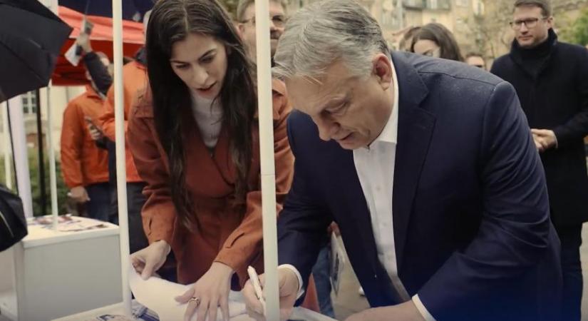 Orbán Viktor most a Batthyány téren bukkant fel titkos kampánykörútján