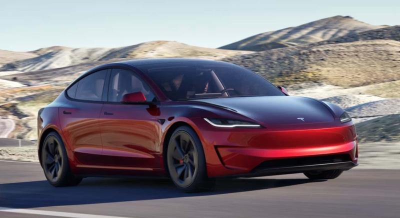 Van még tovább: 460 lóerővel érkezett a Tesla Model 3 Performance
