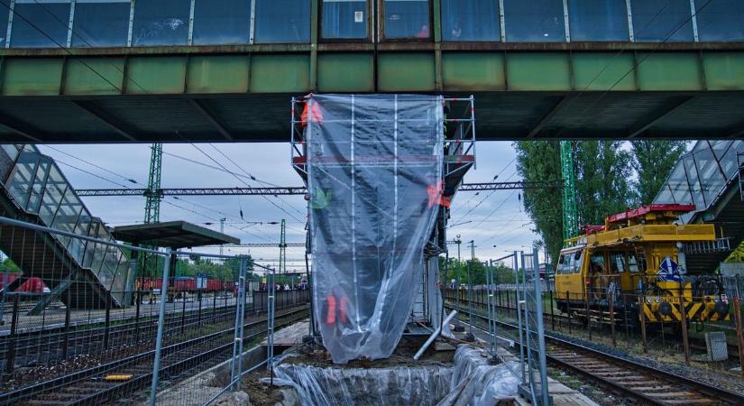 Újabb szakaszához ért a tatabányai vasúti liftek építése