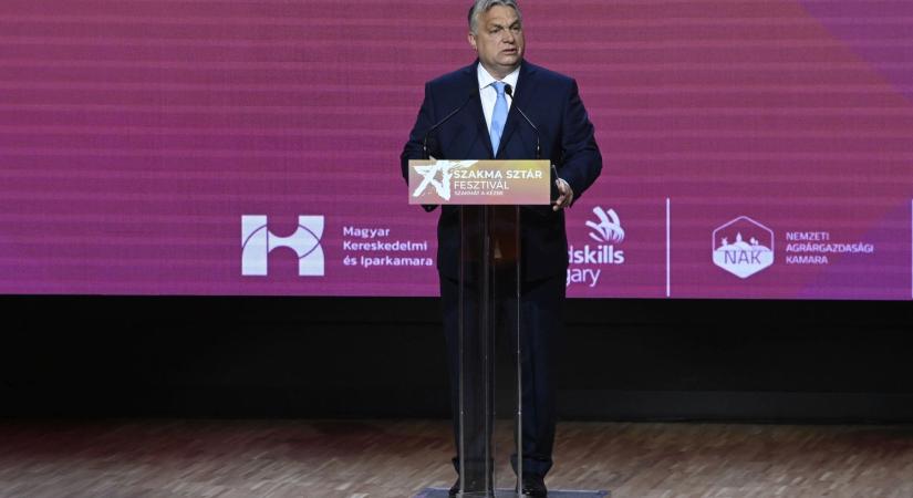 Orbán Viktor: Reszkethetnek az irodisták, a jogászok, a fogalmazók és a programozók