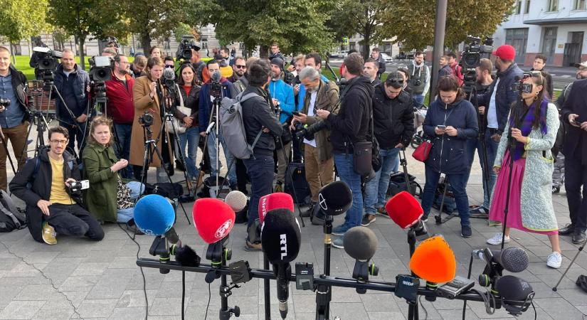Visegrádi felmérés: A Fidesz-szavazókat is egyre jobban aggasztja a médiaszabadság