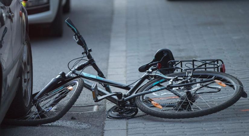Biciklist gázolt egy autós Püspökladányban csütörtökön
