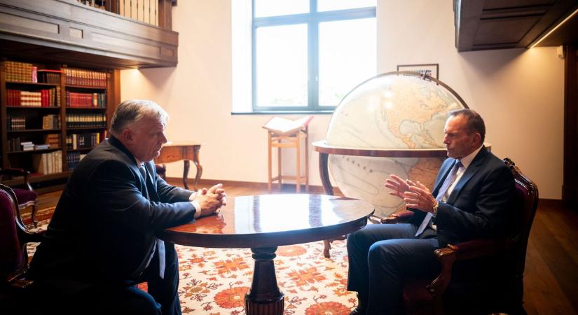 Ausztrália egykori miniszterelnöke járt Orbán Viktornál