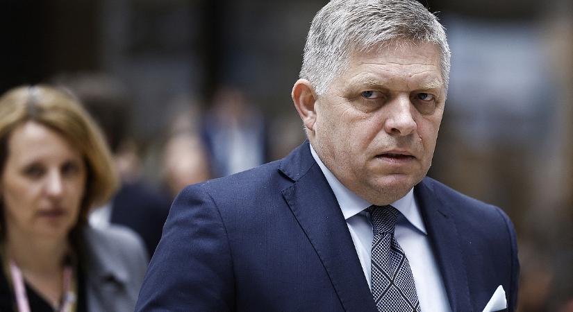 Robert Ficót Orbánhoz hasonlítják, nem teszi zsebre a médiamunkások üzenetét