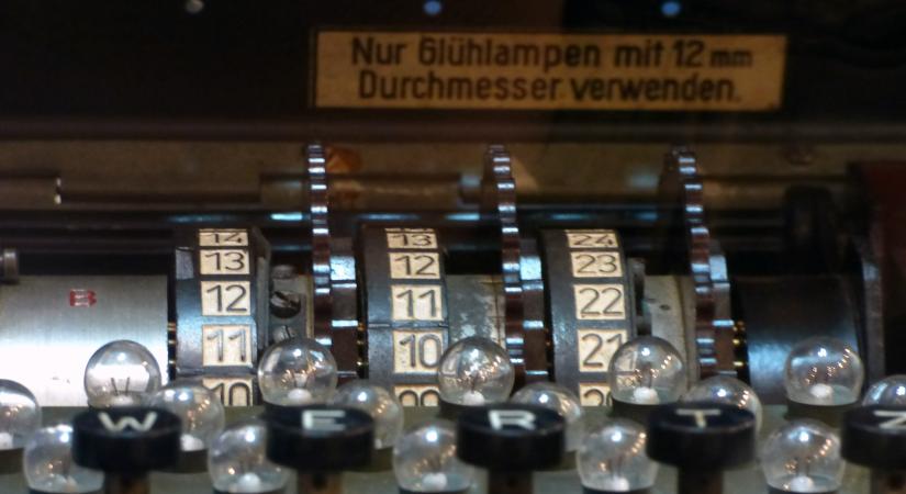 Egy világháborús kódológépre bukkantak búvárok a Balti-tengerben