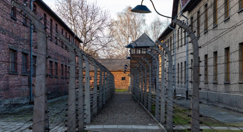 Magyarországon is volt egy Auschwitzi munkatábor, amit már a nácik után építettek fel