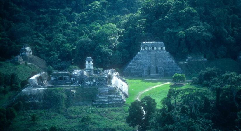 Szörnyűségek kamrája nyílt ki a maja piramisban, a tudósok most egy királyi család maradványait találták meg