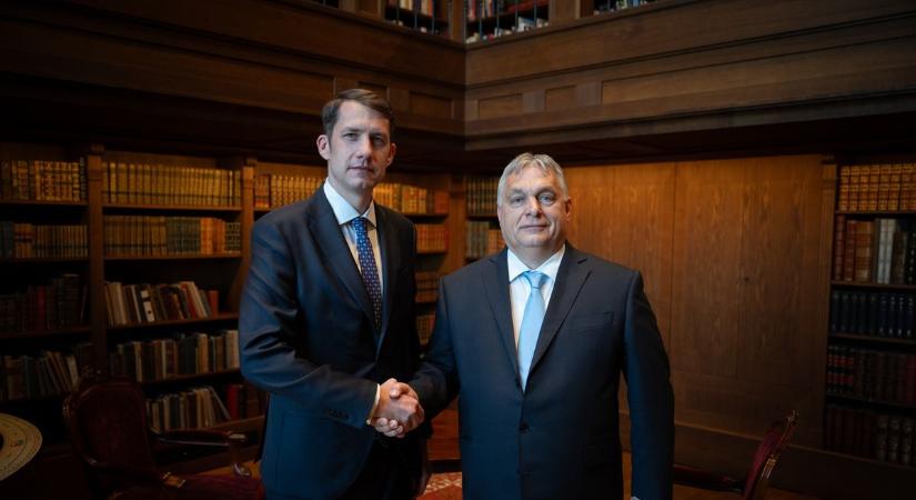 Fontos ügyekről egyeztetett Orbán Viktor és a VMSZ elnöke