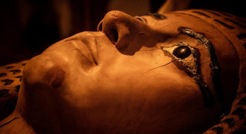 Kalandos úton érkezett egy egyiptomi múmia Szombathelyre, csak kevesen láthatják a több ezer éves testet
